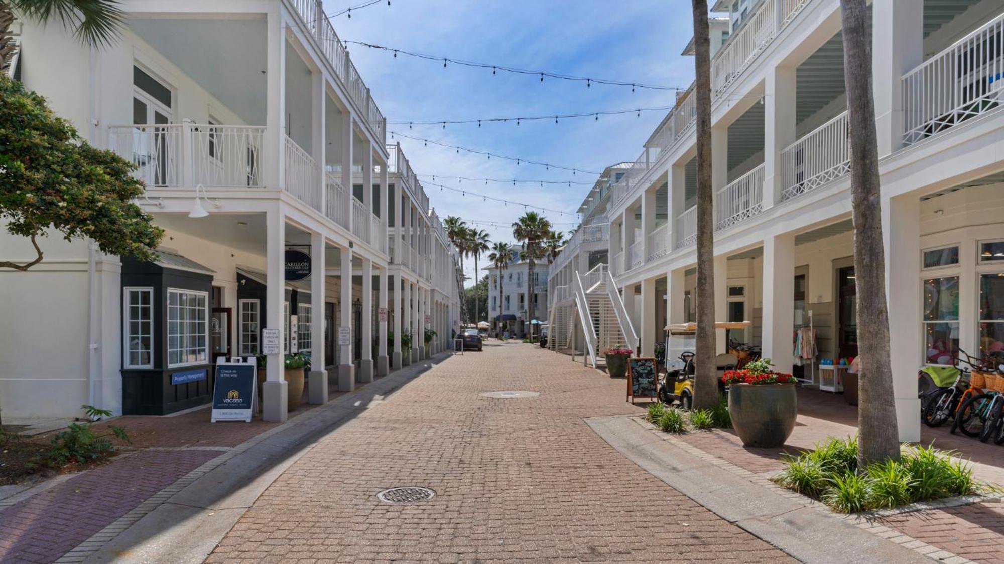 Walking On Sunshine - Benchmark Management * Panama City Beach