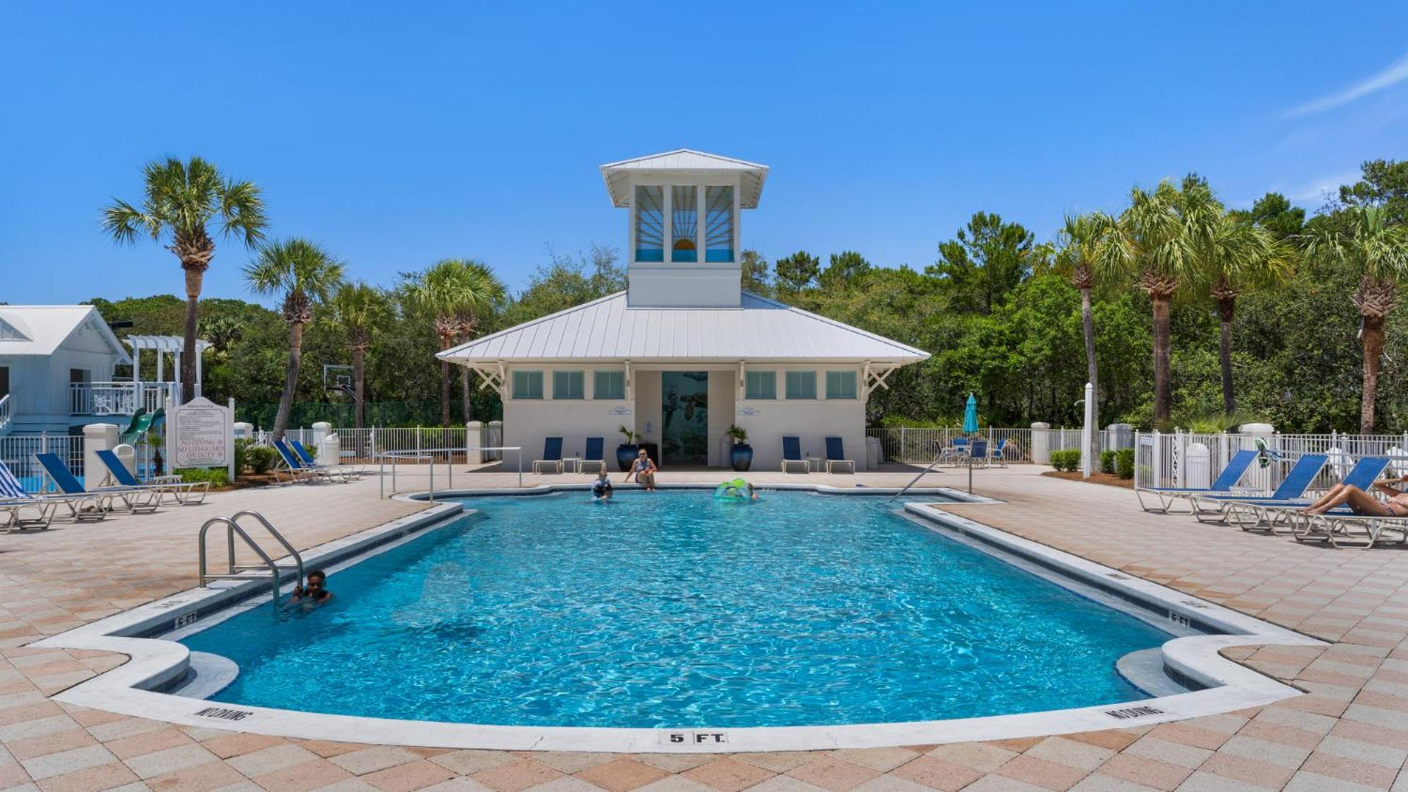 Holiday home Walking On Sunshine - Benchmark Management *